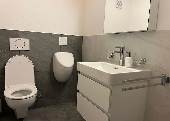 Nora Фаулензее